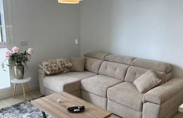 SeaView 2 - Sunset Suite Experience - Photo 9