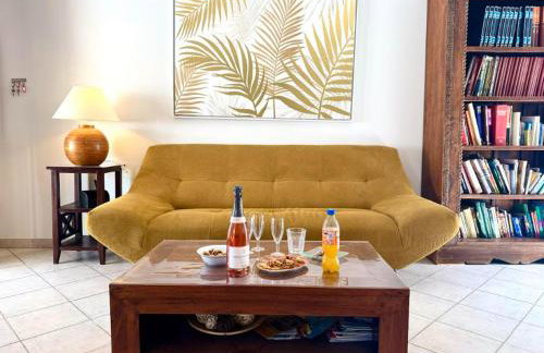 Gite en 3 épis de plain-pied, 2 chambres, climatisé, terrasse, jardinet et parking, très calme - Foto 16