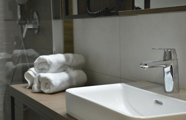 ABA Apartments - Photo 39