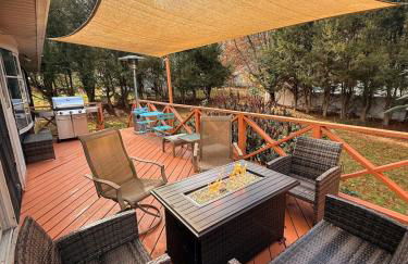 Huge Private Suite with Pool Table, Sauna & Fire Pit - Foto 15