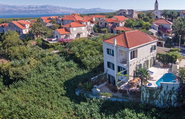 Adorable Villa With Swimming Pool and sea View - Foto 1