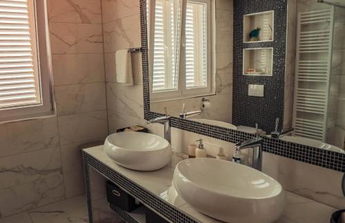 Luxury Apartments White Villa Violeta - Photo 49