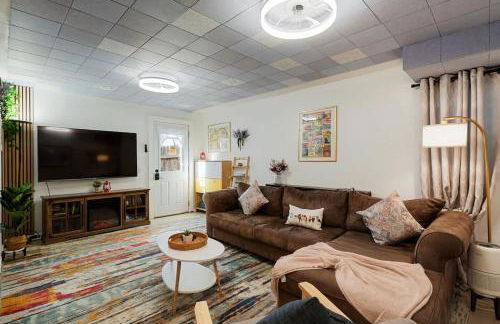 Beach Block 2-Bed with Coastal Palm Trees and Yard - Photo 22