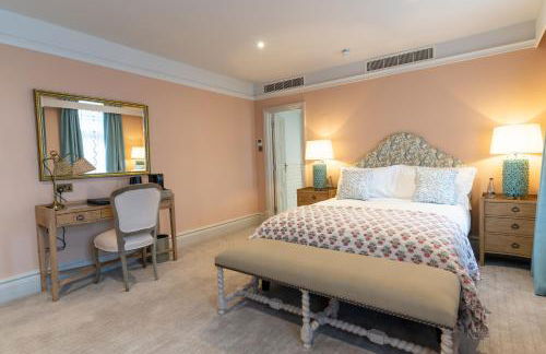 The Vineyard Hotel in Horsham, Near Gatwick Airport - Foto 30