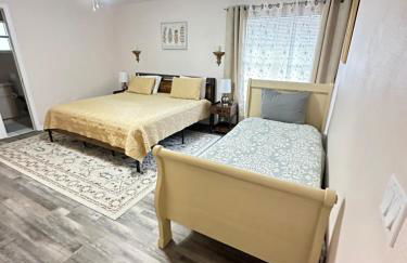 Tranquility Home near Beaches - Foto 4