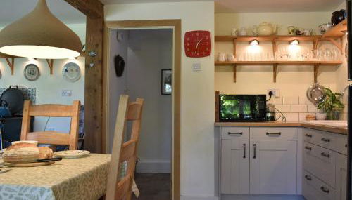 Beech Tree Cottage At Blackaton Manor Farm - Foto 4