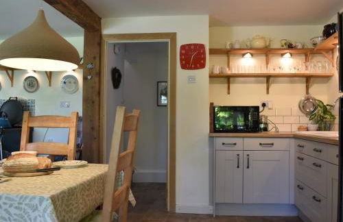 Beech Tree Cottage At Blackaton Manor Farm - Foto 4