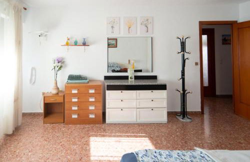 An apartment in Xeraco with 3 bedrooms, located near beach and Gandia - Foto 27