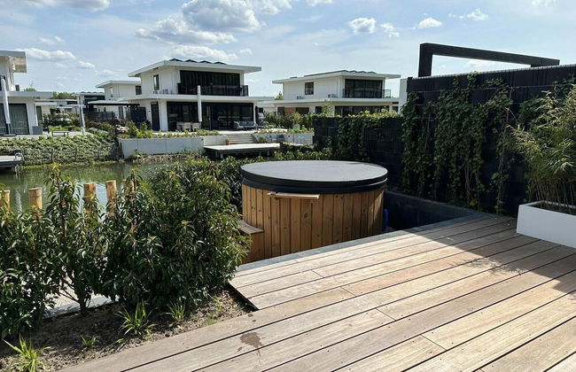 Villa in Zeewolde Near Town Center - Photo 29