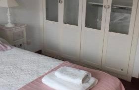 El jardín de Max, apartamento céntrico con jardín privado y parking - Photo 5