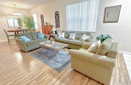 Charming family retreat with Pool & Amenities Disney & top Attractions - Foto 50