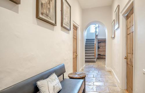 Greenhill Farmhouse - Photo 23