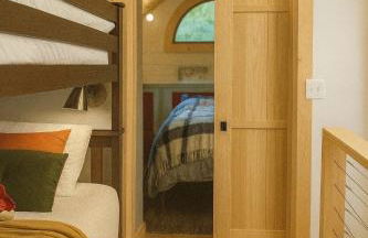 Lux Tiny House with Waterfront, Kayaks, Hot Tub, Arcade - Photo 40