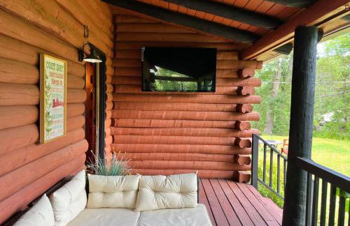 Cozy Log Cabin- W Fireplace - Foto 41