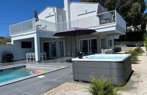 Family Oasis Belladonna - Photo 8