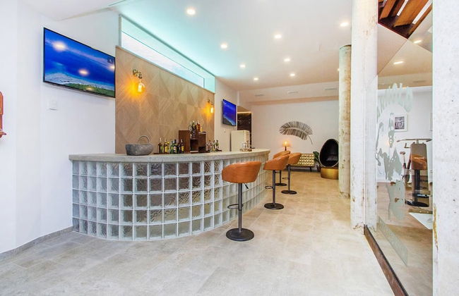 Villa With Salt Water Pool - Foto 35