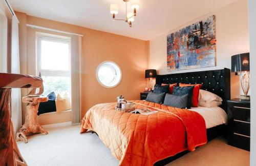 Bay View Apartment, by Solace Stays - Photo 3