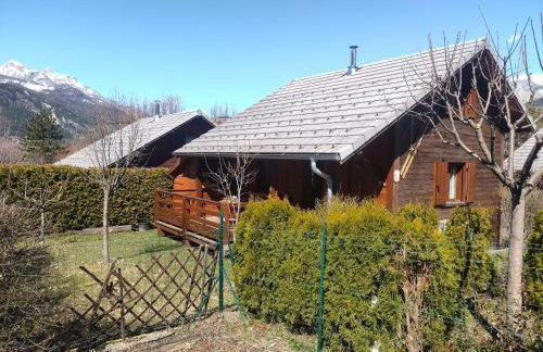 CHALET MONTAGNE CLASSÉ 3 ETOILES ALPES QUEYRAs - Foto 7