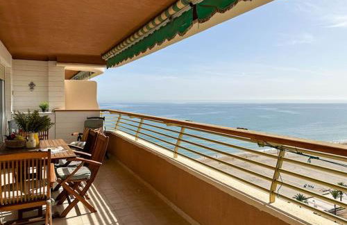 Apto. Tobago, vistas y urbanización de ensueño - Foto 19