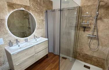 Magnifique mas provençal avec piscine au centre de Goudargues - Foto 21