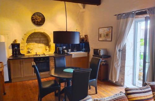 Maison de caractère dans une belle bastide - Photo 4