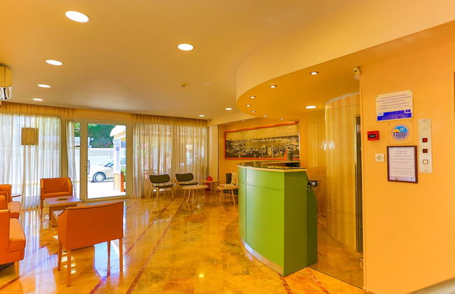 Rodian Gallery Hotel Apartments - Photo 4