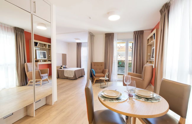 Zenao Appart Hôtel Fréjus - Foto 3