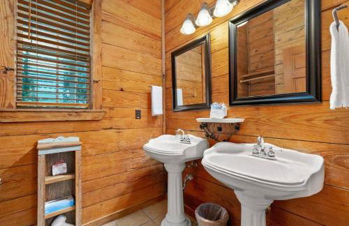 #24 at Gruene Silo Inn - Foto 8