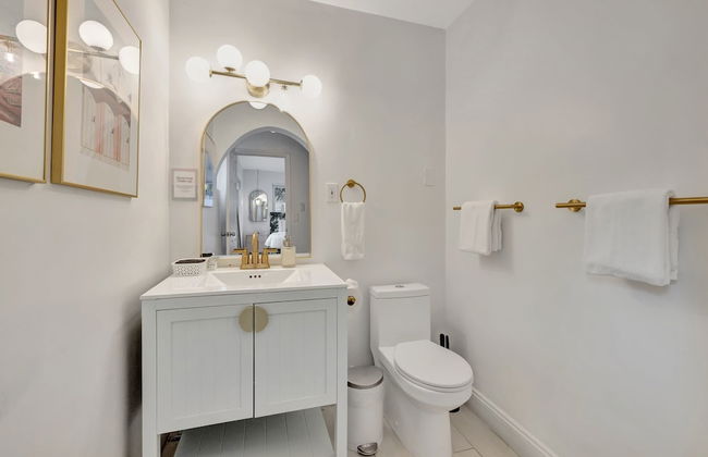 Poolside Paradise Dock & Pool! - Foto 21