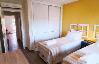 Blue & Yellow Penthouse with Terrace at Balaia Mar - Foto 36