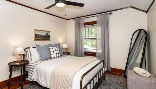 615 Ash Avenue - Modern Retreat w Hot Tub - Foto 2