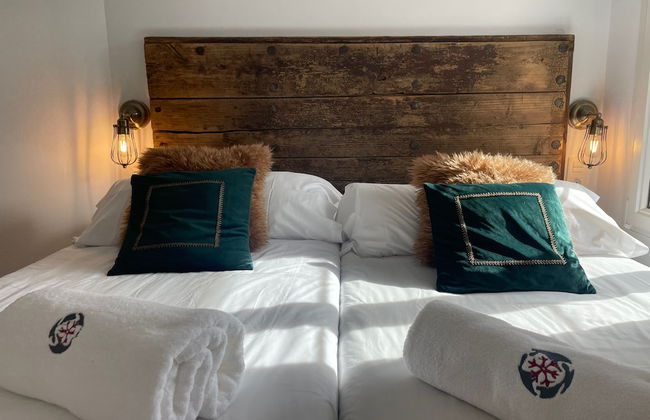 Inside Plaza Sierra Nevada - Foto 56