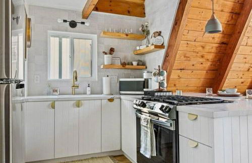 The Scandia “A-Frame Chalet” Fireplace & Hot tub - Foto 24