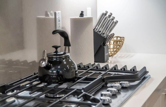 Master Bedroom With King Bed Central Location - Foto 16