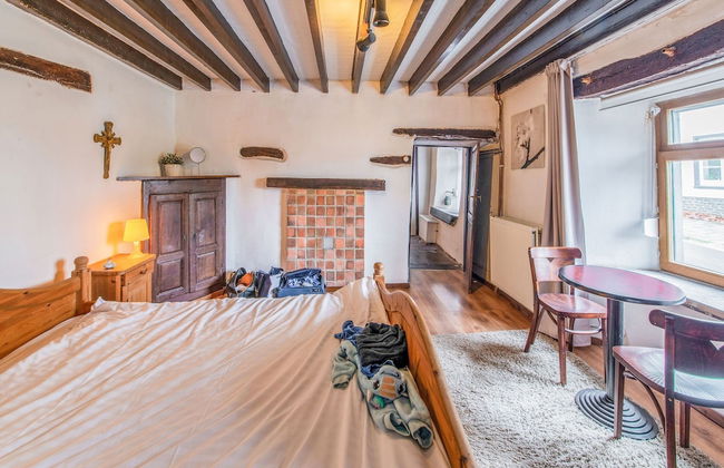 Characteristic Holiday Home in Cherain With Balcony - Foto 16