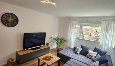 Luna Apartment - Photo 1