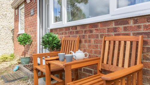 Beach Retreat - Photo 2