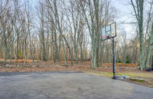 Ski, Hike and More Spacious Log Cabin in Long Pond - Foto 34