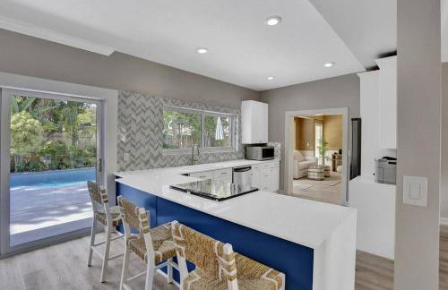 Brand New! Heated Pool, Golf Cart, Next to Beach - Foto 16