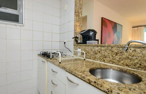 Flat c/ Limpeza Diária e Estacionamento - LB507 - Foto 20