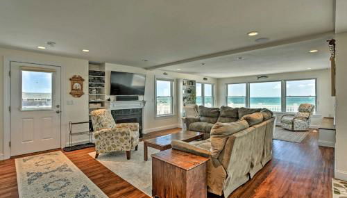 Sunny Beach House Getaway - Steps From Water! - Foto 4