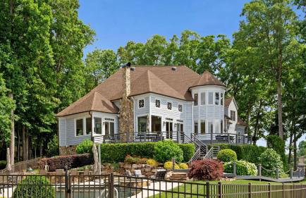 Private Dock, Pool + Hottub, Game Room, Firepit Paradise Pointe by Avantstay - Foto 137