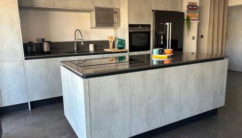 L'ESTIVALIERE - Golfe Juan - Confortable T3 vue mer - climatise et garage ferme - Foto 4