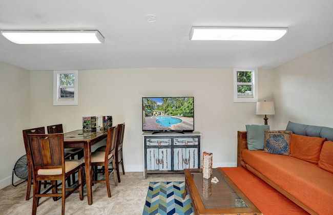 Vidal Manor 4BR Oasis w Pool Cabana- Wilton Dr - Foto 19