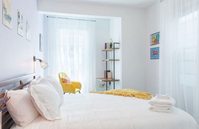 Cherry Suites 2BR Apt w W D Arcade Machine - Foto 37