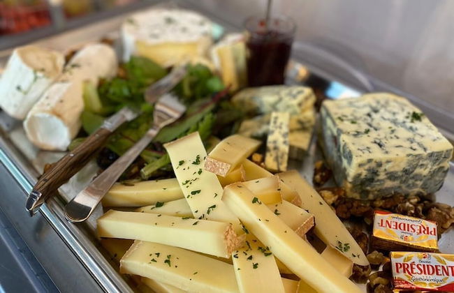 Standing Hôtel Suites by Actisource - Photo 25