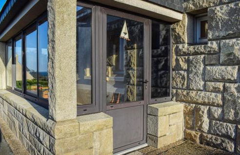 3 Bedroom Nice Home In Kerbors - Foto 11