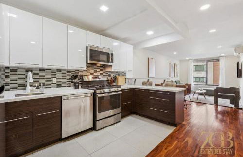 Stylish 2-Bedroom Near Central Park - Laundry - Elevator - Foto 2