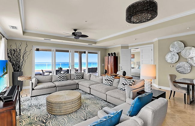 Luxury Penthouse Condo With 360 Oceanviews - Photo 2