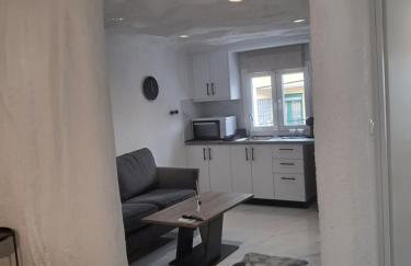 Quiet cute flat close to center - Foto 5